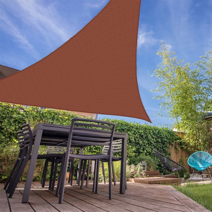 Voile d'ombrage triangulaire 4x4 m haute densité 185 g/m²