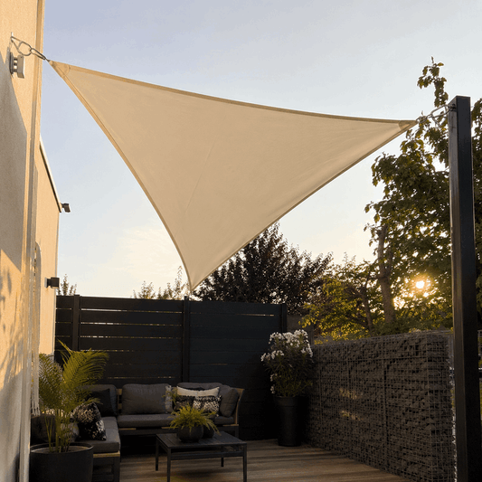 Voile d'ombrage polyéthylène triangulaire blanc crème