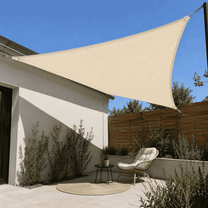 Voile d'ombrage polyéthylène triangulaire blanc crème